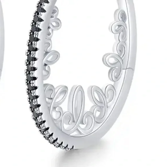 Silver Patterned Black Zircon Oval Hoop Earrings - Picture 4 of 7